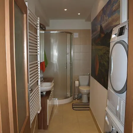 Halkovka Apartman